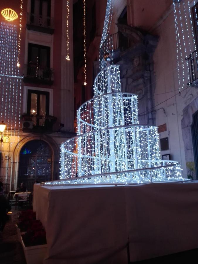Nonna Vittoria Apartment 萨莱诺 外观 照片